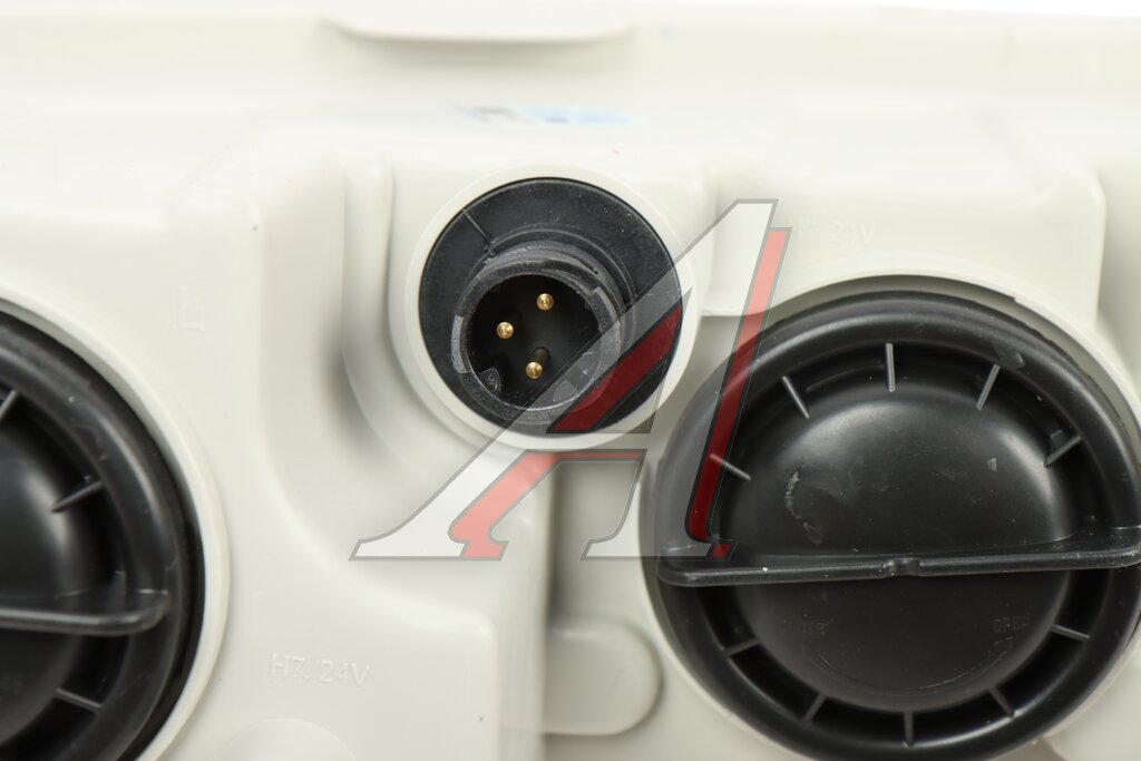 Fog Light, 4180 Left FAW J7 MOVELEX